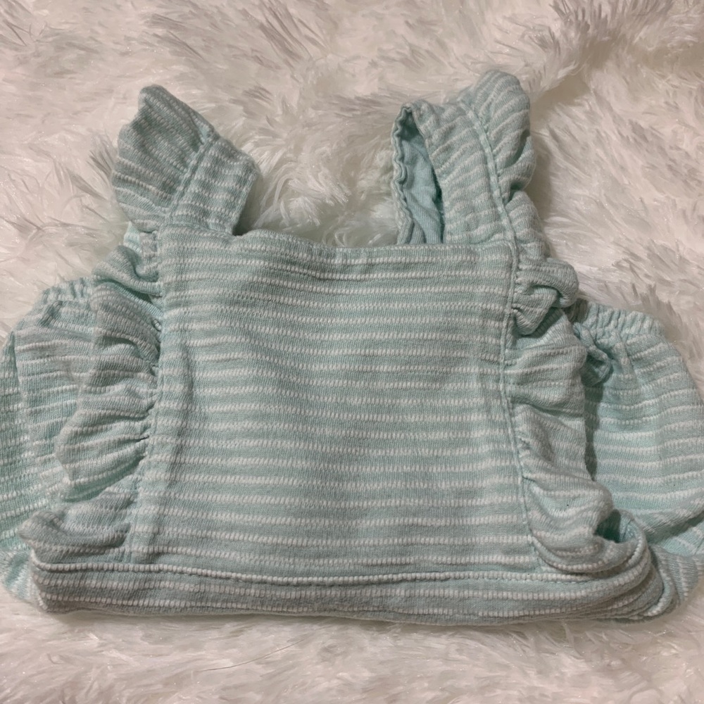 Cat &Jack gently used romper 0-3 months in teal.